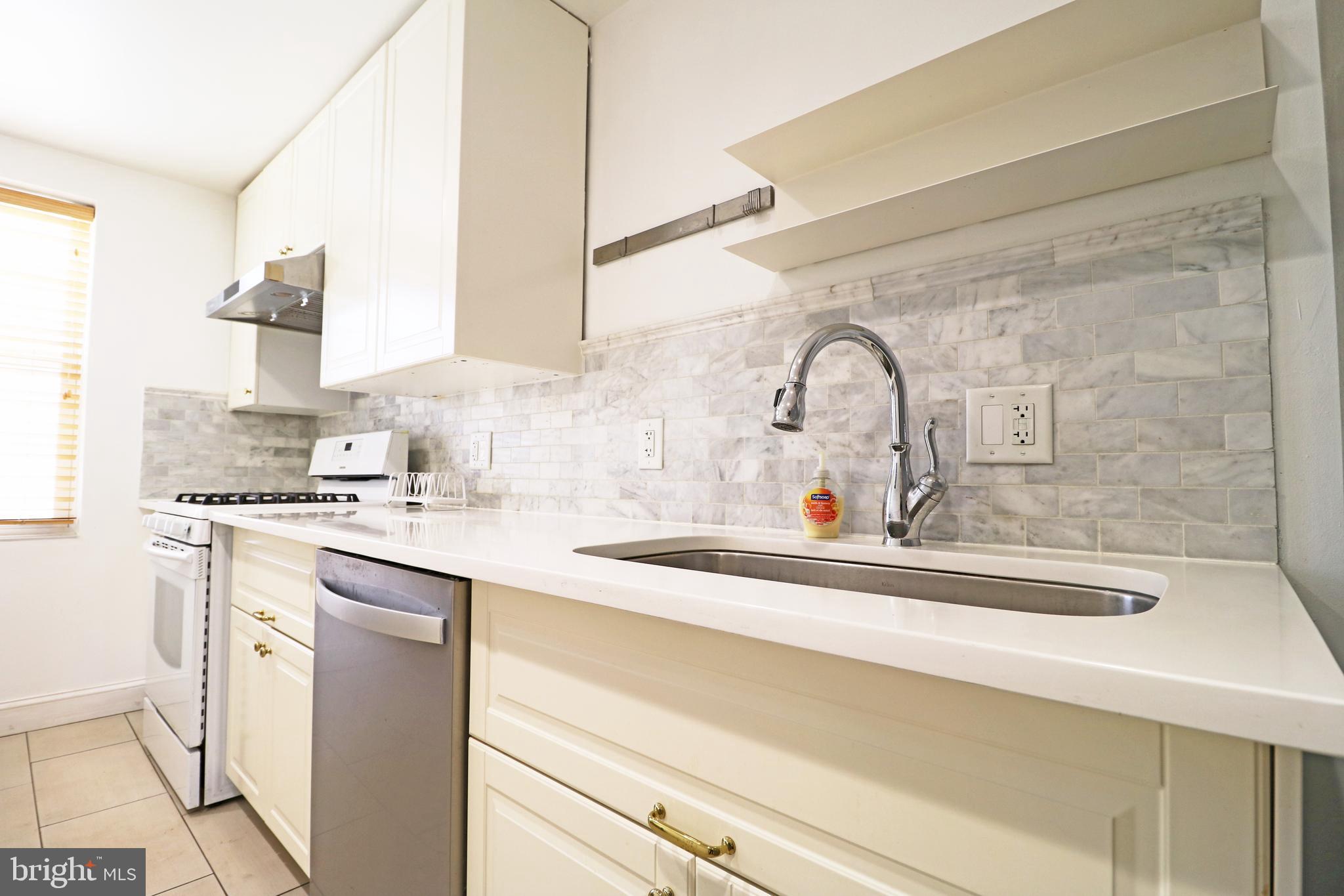 DREXEL PARK GARDEN - Residential Lease