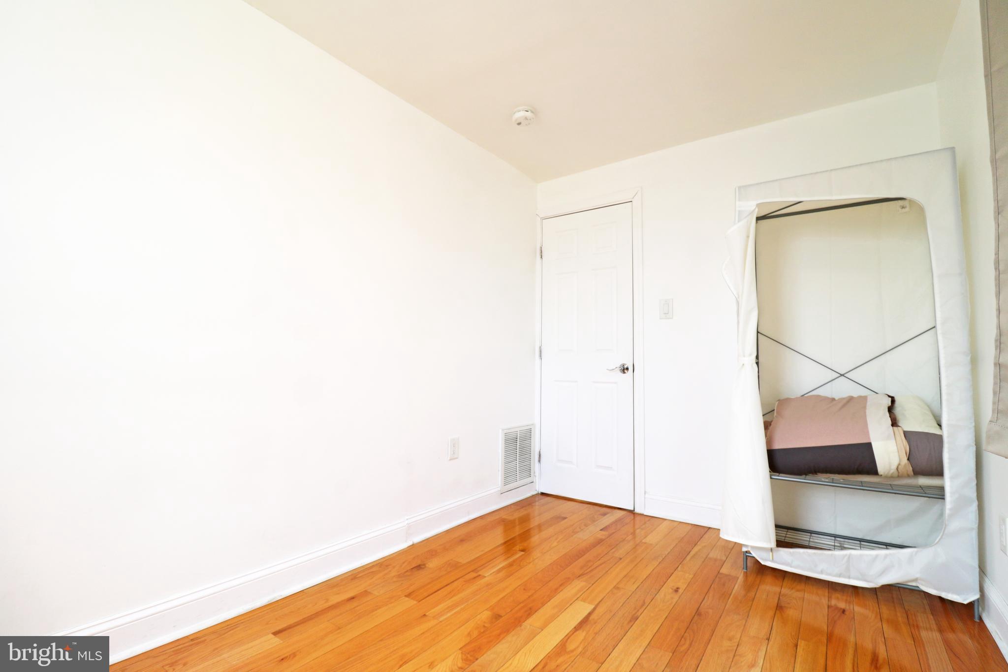 DREXEL PARK GARDEN - Residential Lease