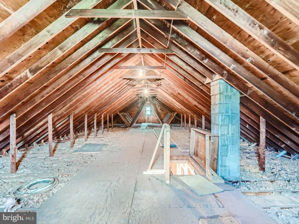 ELMHURST - Residential