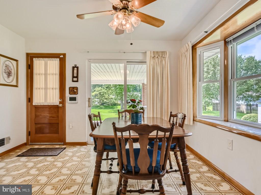 ELMHURST - Residential