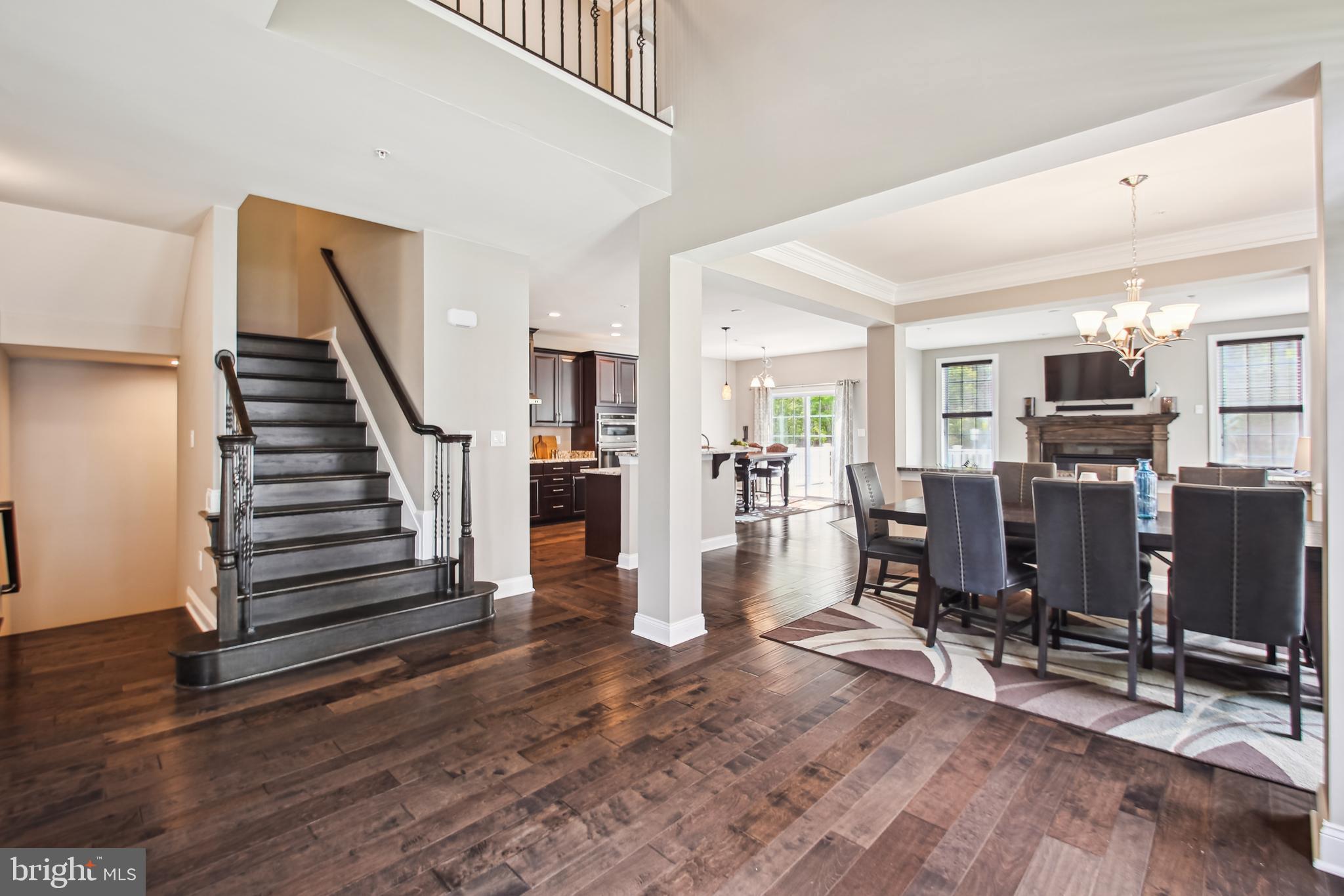 8122 ORCHARD BLOSSOM LANE