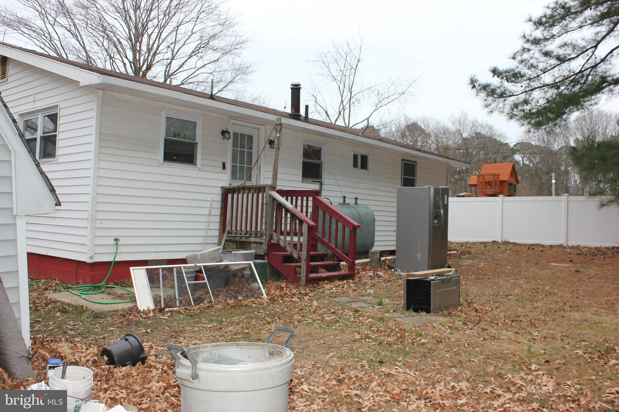 BARNES ESTATES - Residential