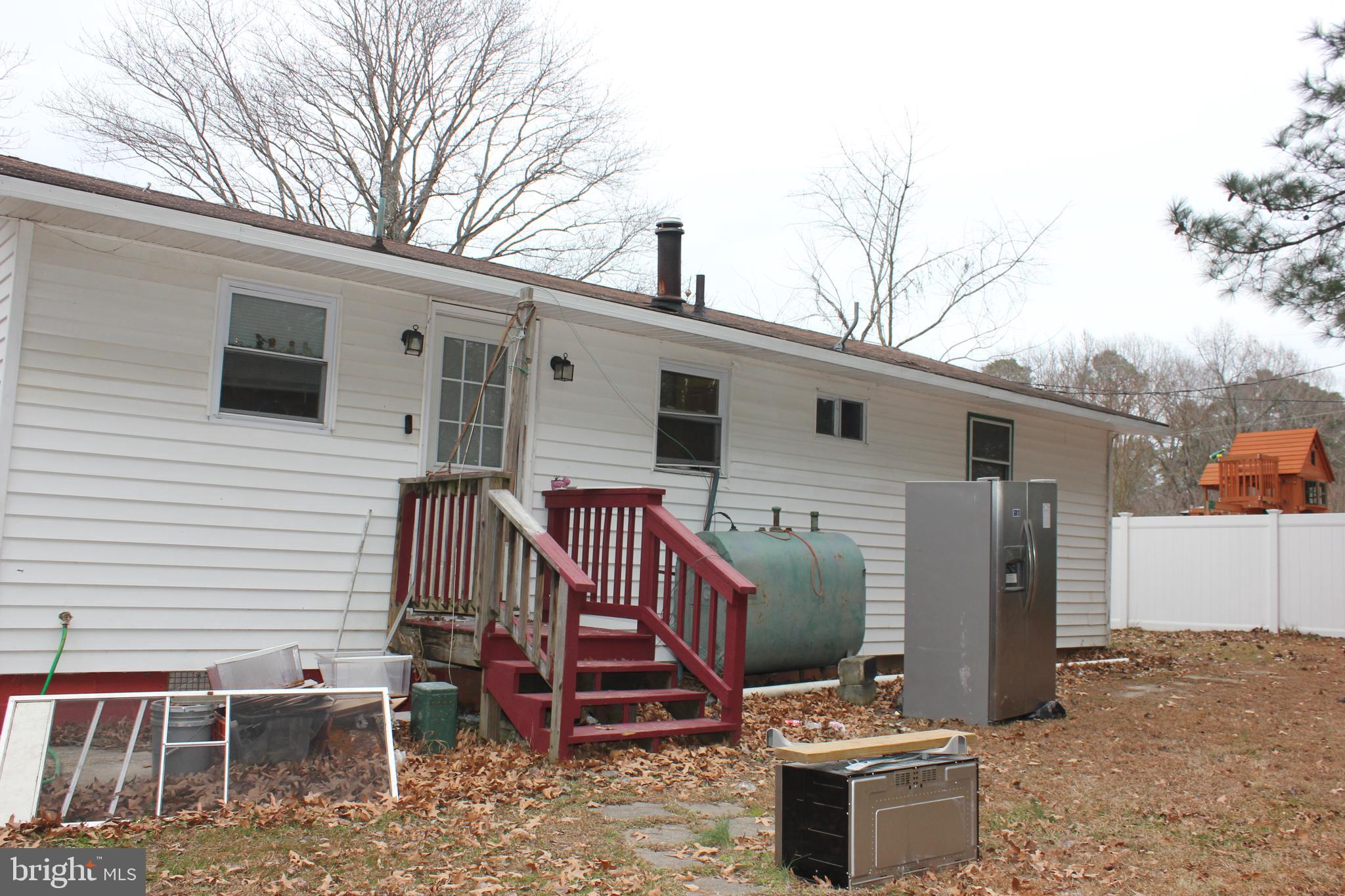 BARNES ESTATES - Residential