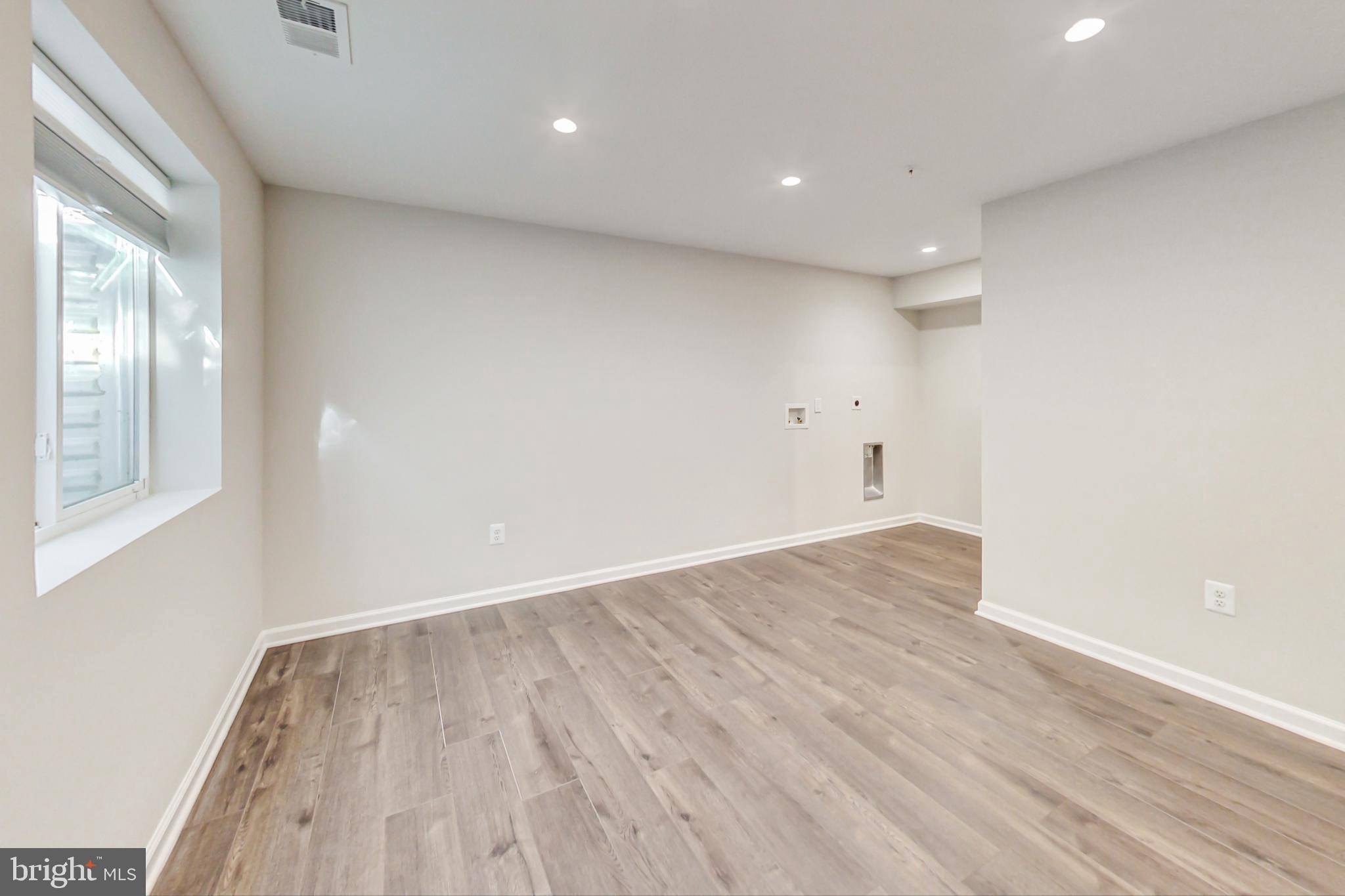 CABIN BRANCH - Residential Lease