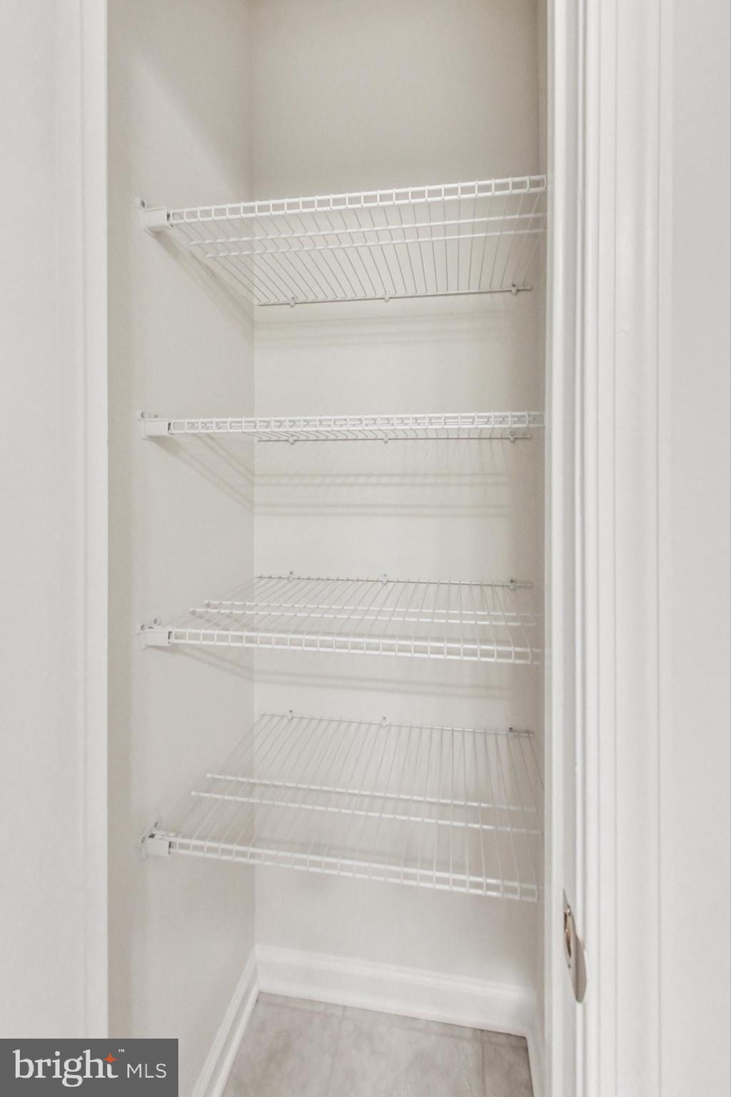 CABIN BRANCH - Residential Lease