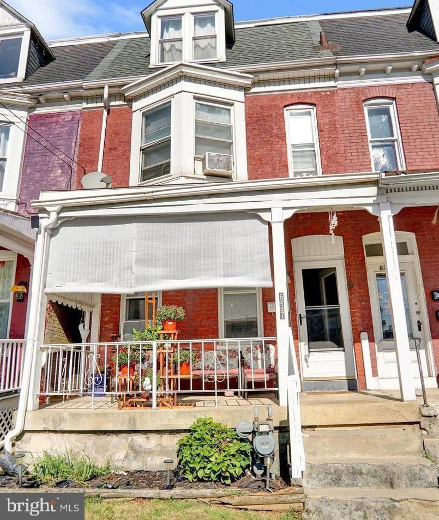 Check out this property in York City School District! This home is perfect for a first time homebuyer but may even be useful as an investment property. The kitchen and bathrooms have been updated. The flooring have also been upgraded and paint throughout the home.  Schedule your tour today!