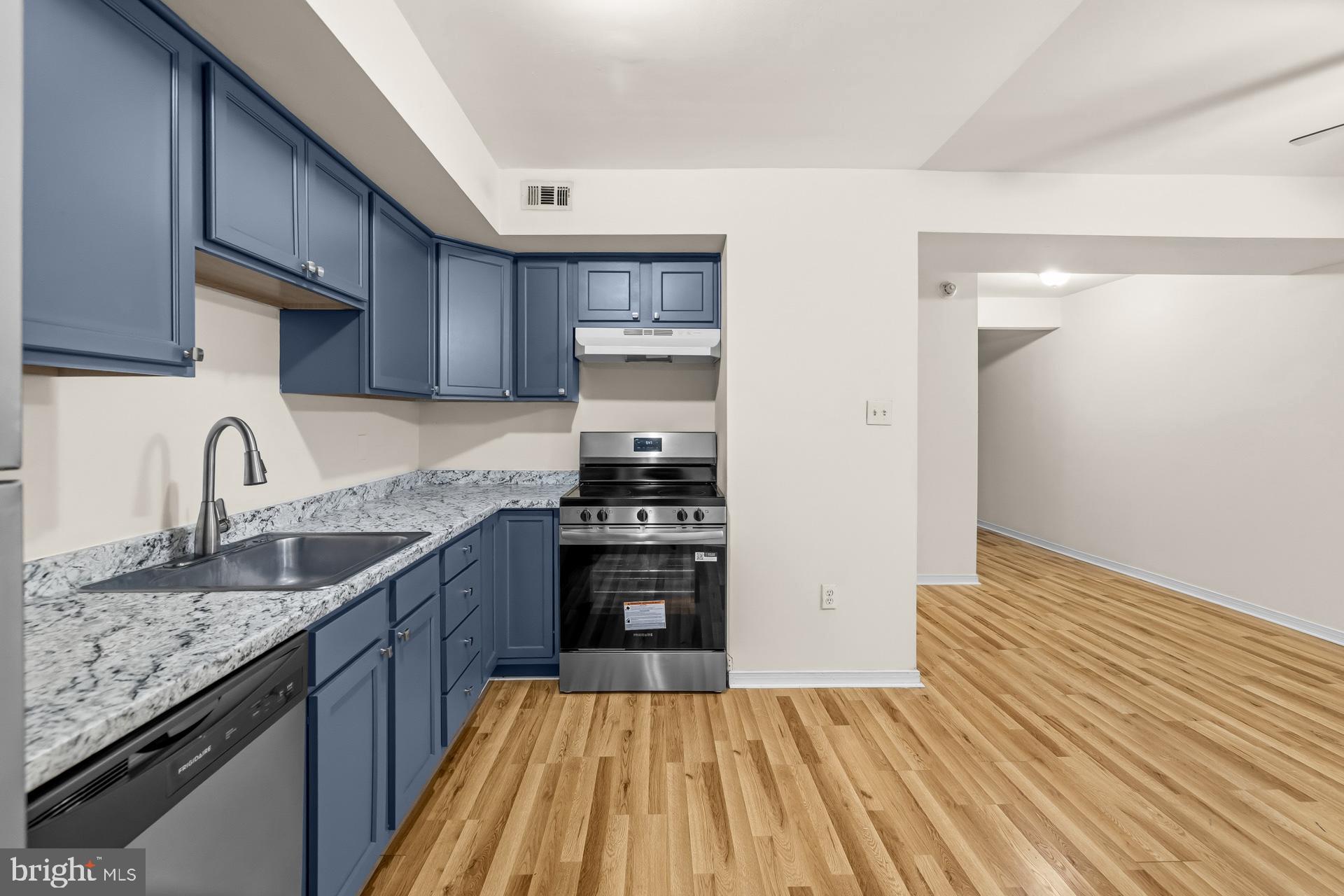 HERITAGE HILLS - Residential