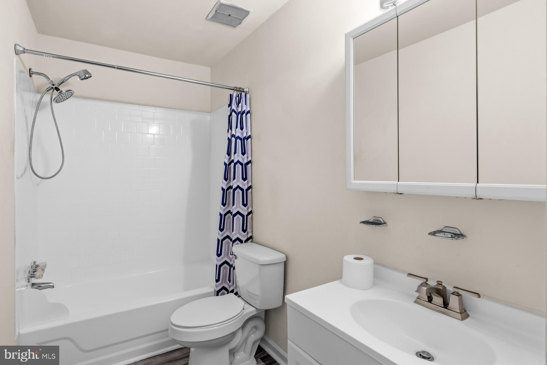 HERITAGE HILLS - Residential