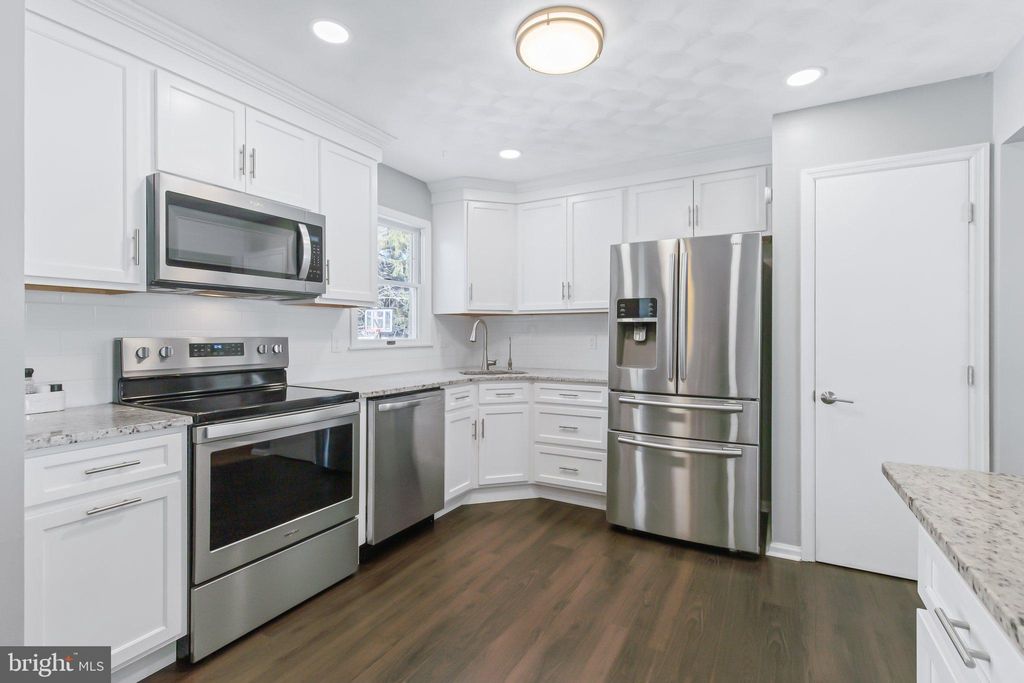 Photo of 1015 Long Lane, MILLERSVILLE, PA 17551 (MLS # PALA2063570)