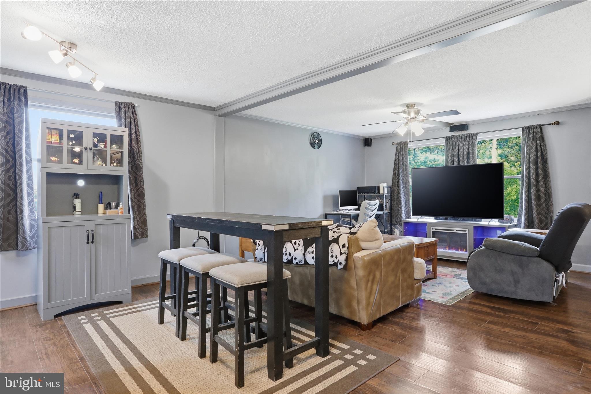 WHEATLAND - Residential