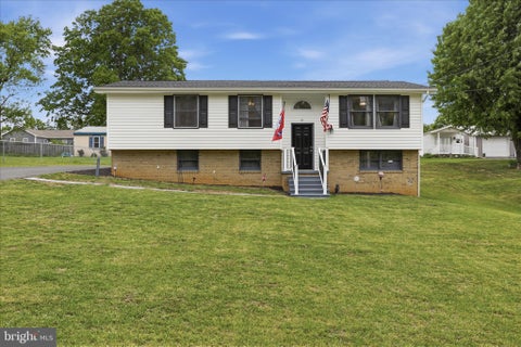 Homes For Sale - 110 Hedrick Avenue<br/> Berkeley County, MARTINSBURG, WV 25405