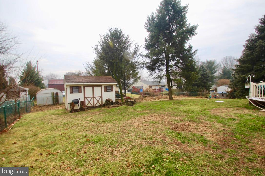 SINGLE TREE COMMONS - Residential
