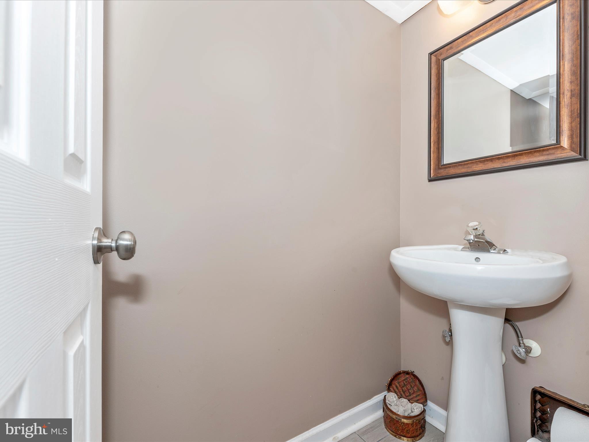 FAIR HILL - Residential