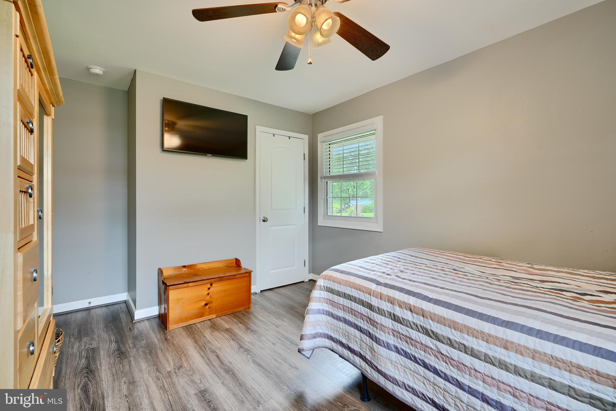 WAKEFIELD MEADOWS - Residential