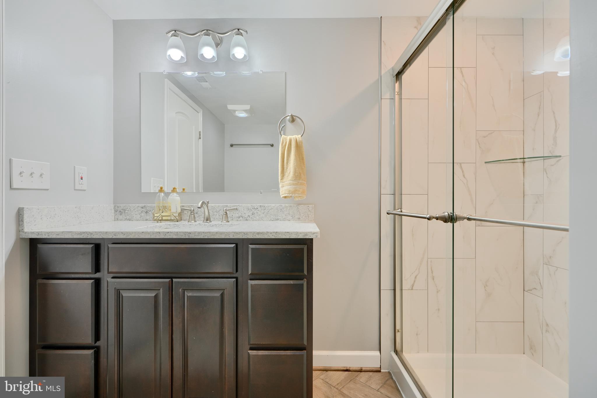 WAKEFIELD MEADOWS - Residential