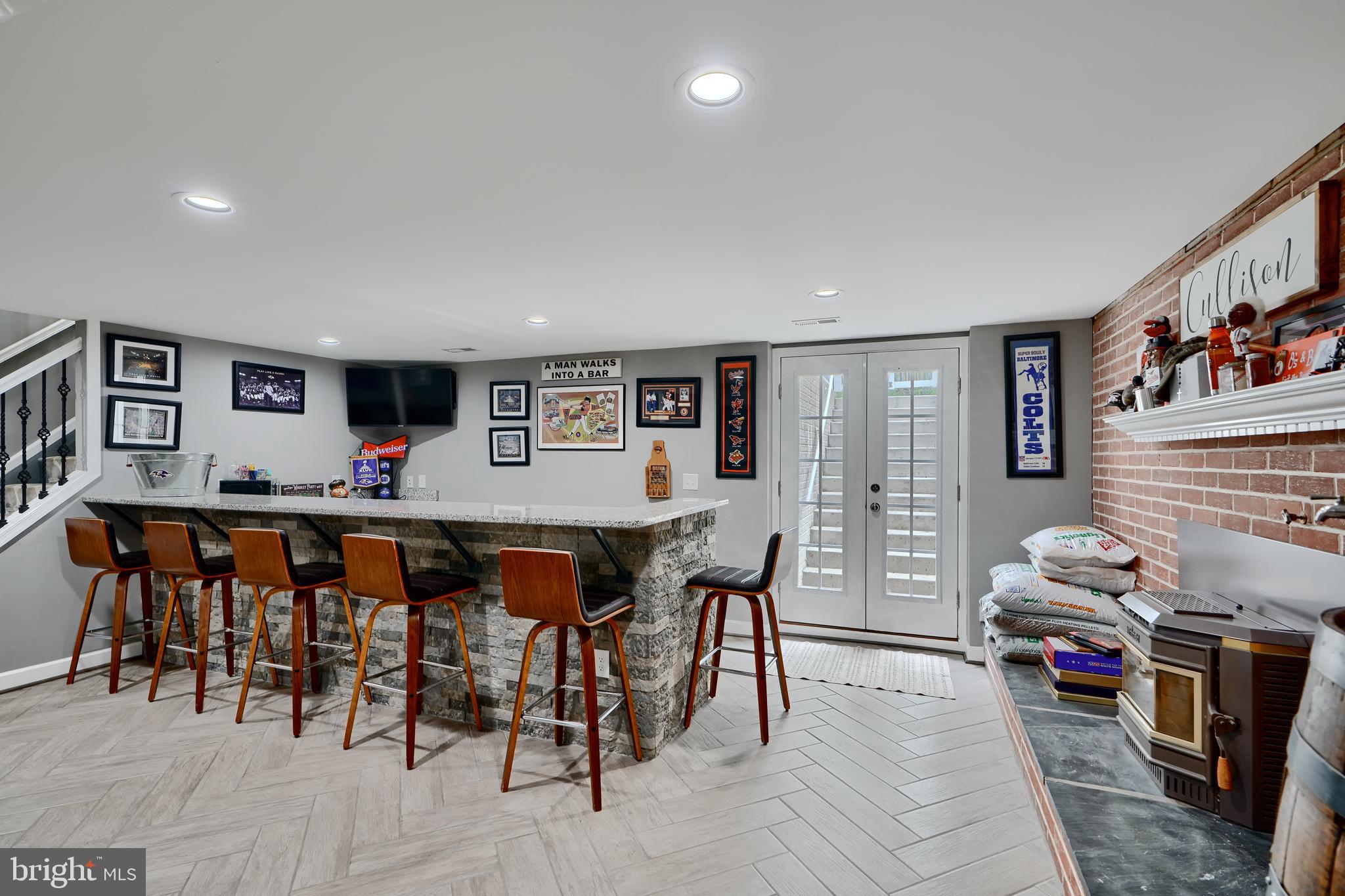 WAKEFIELD MEADOWS - Residential