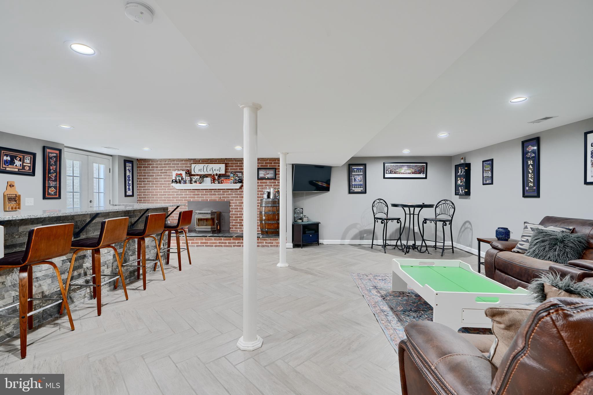 WAKEFIELD MEADOWS - Residential