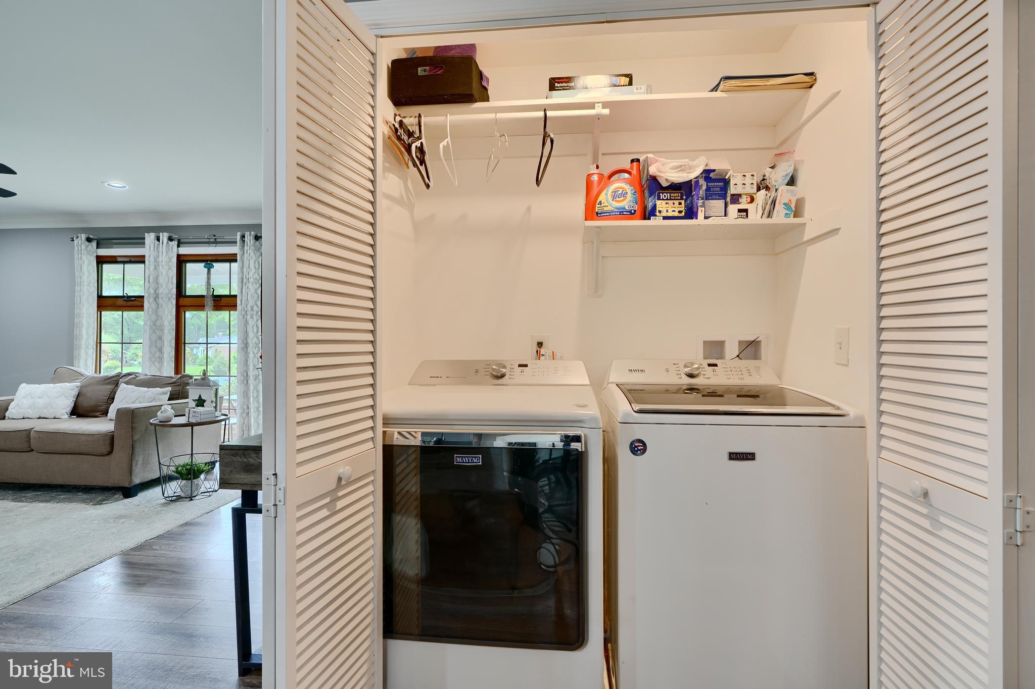 WAKEFIELD MEADOWS - Residential