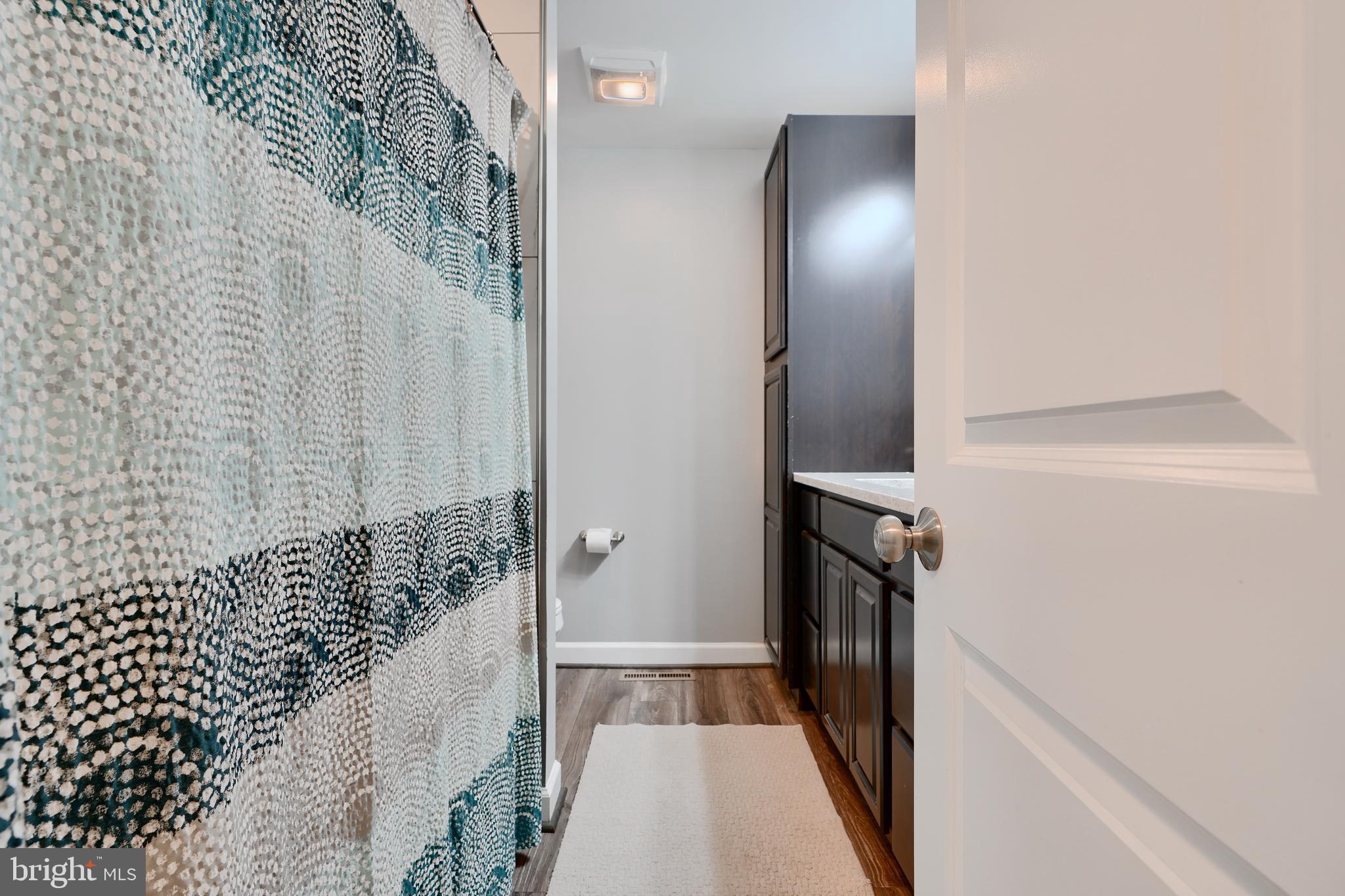 WAKEFIELD MEADOWS - Residential