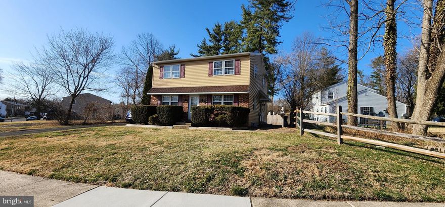 Second Floor 2 bedroom apartment in Upper Dublin School District priced at $1,600 per month plus utilities. Features living room, 2 bedrooms, large kitchen with dining area, electric cooking and refrigerator. The is a full bath with vanity and tile floor which was recently renovated. The apartment was just painted and there are new wall to wall carpets in the living room and the 2 bedrooms. There is a private basement with washer/dryer hookup. The owner requires 1st, last and one months security to move in along with credit and background check. The tenant shares yard care and snow removal.