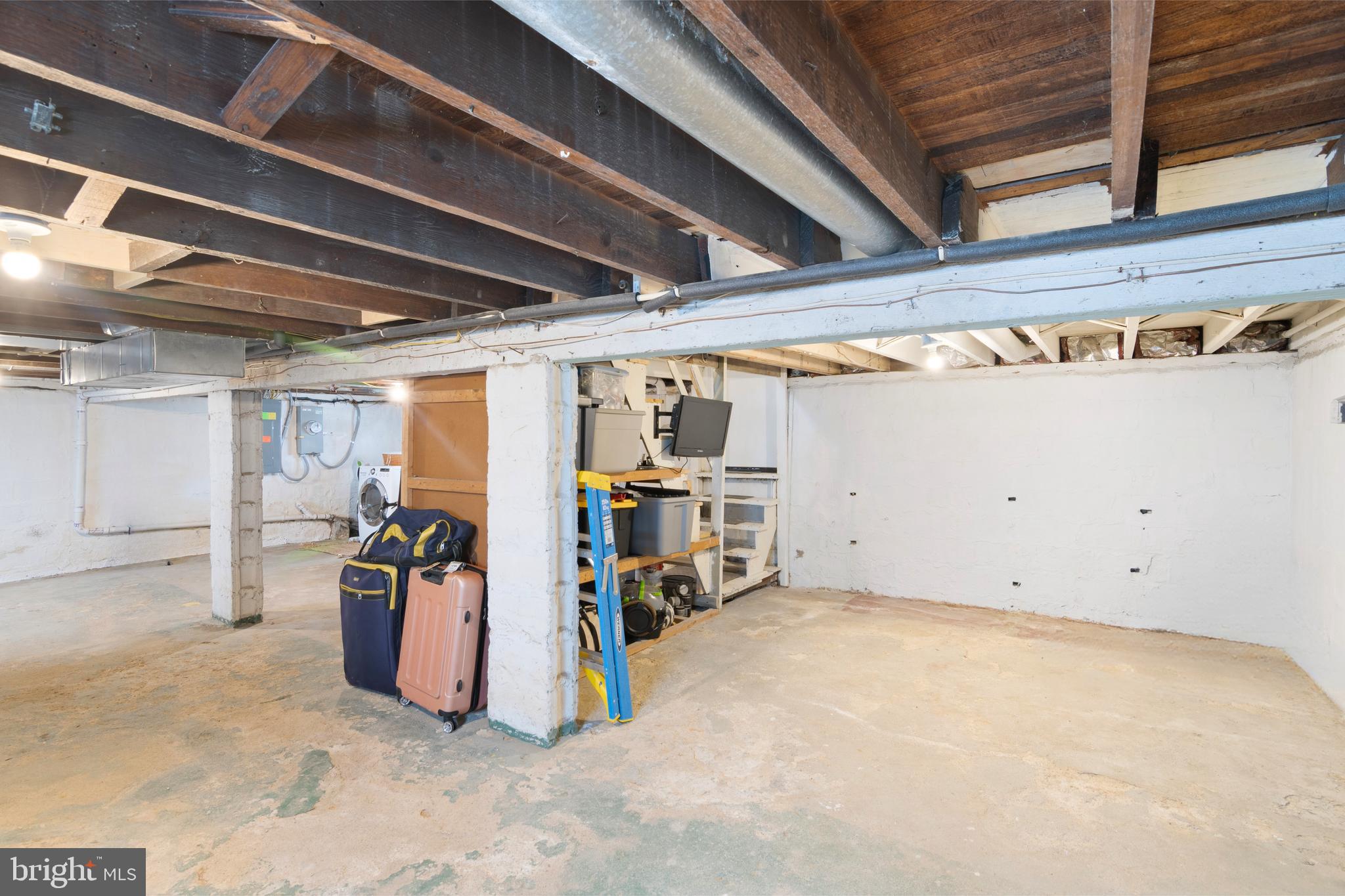 LORRAINE PARK - Residential