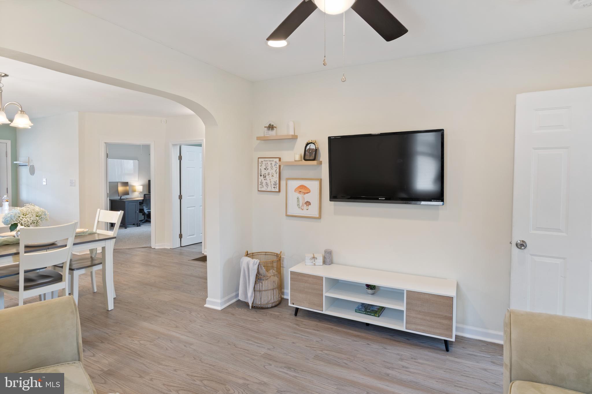 LORRAINE PARK - Residential