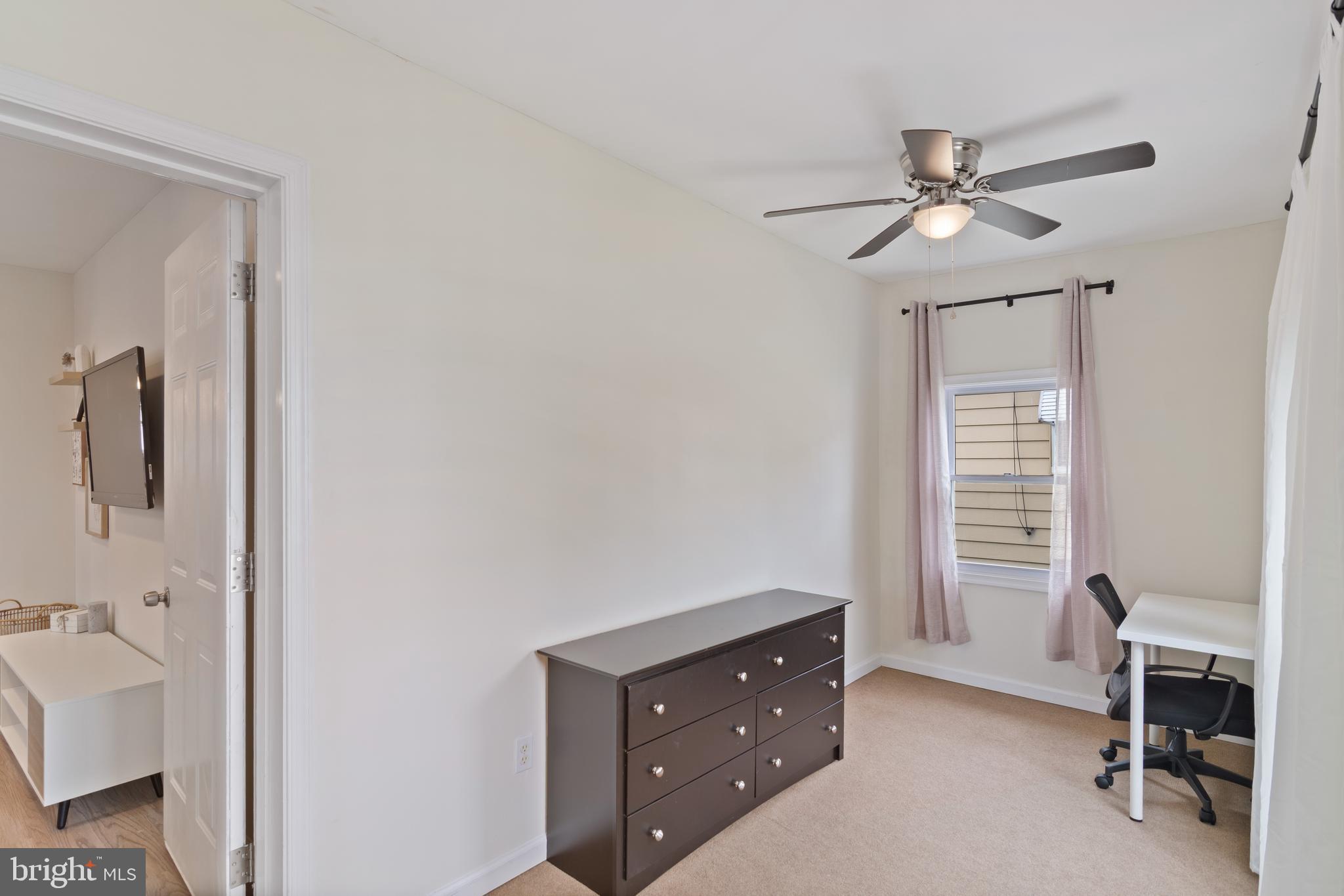 LORRAINE PARK - Residential