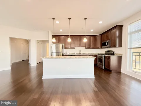MLS: NJME2055392