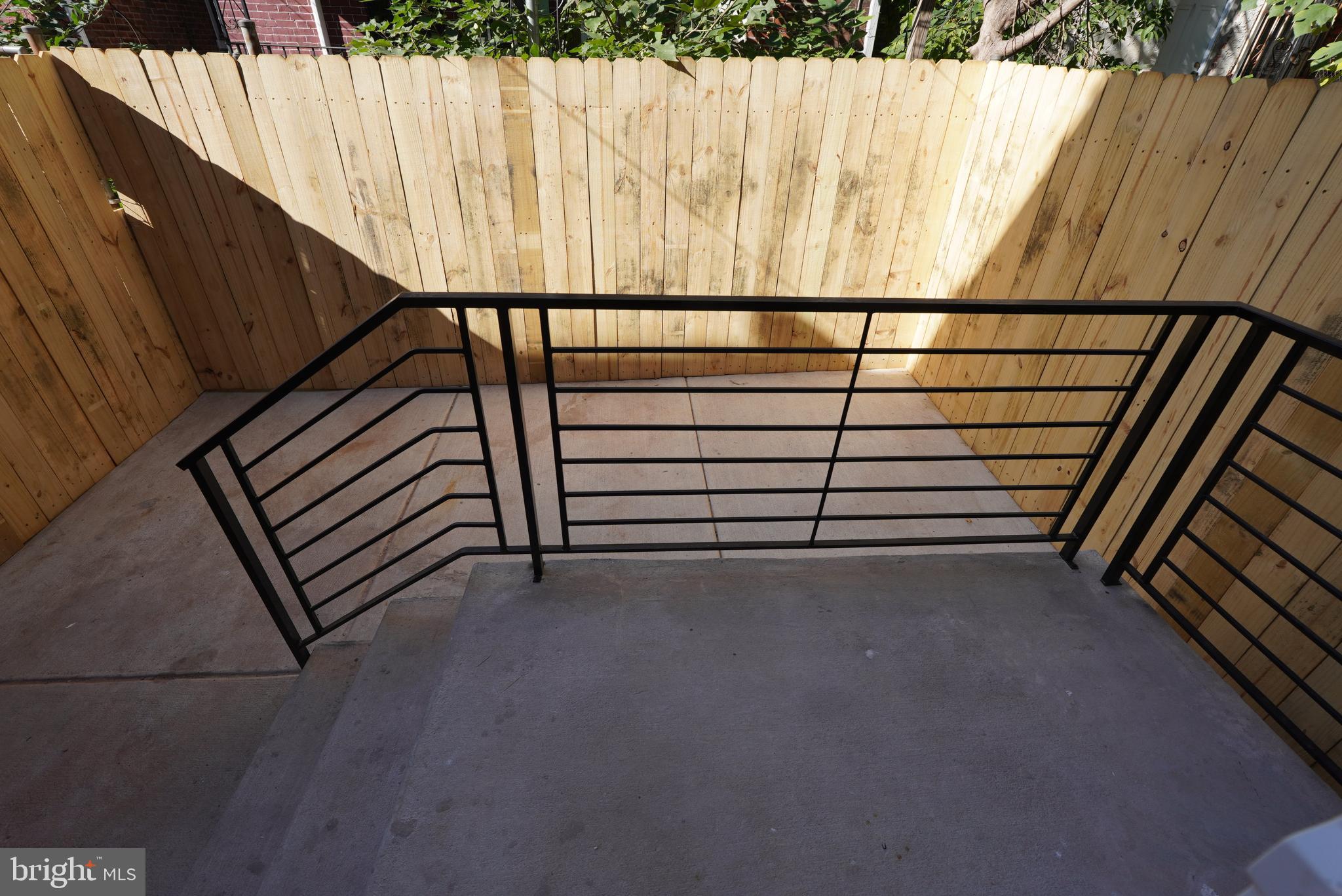 PHILADELPHIA (WEST) - Residential