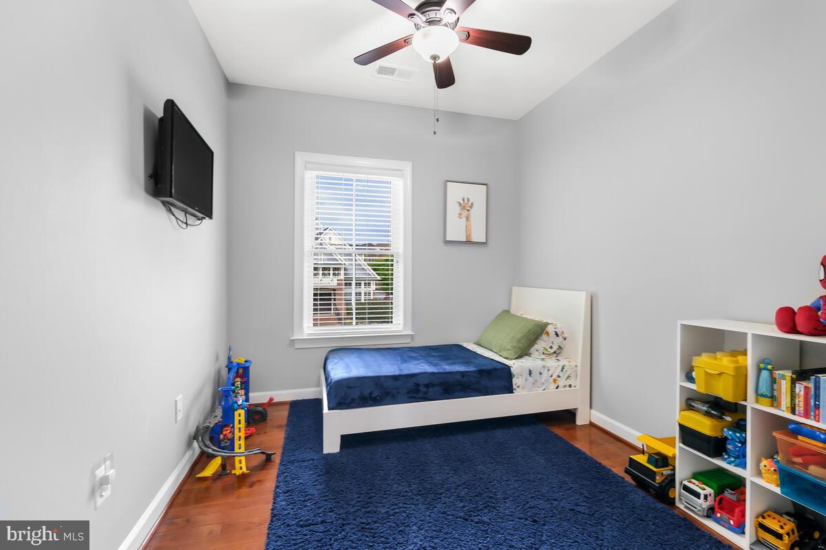 WATKINS MILL TOWN CENTER - Residential