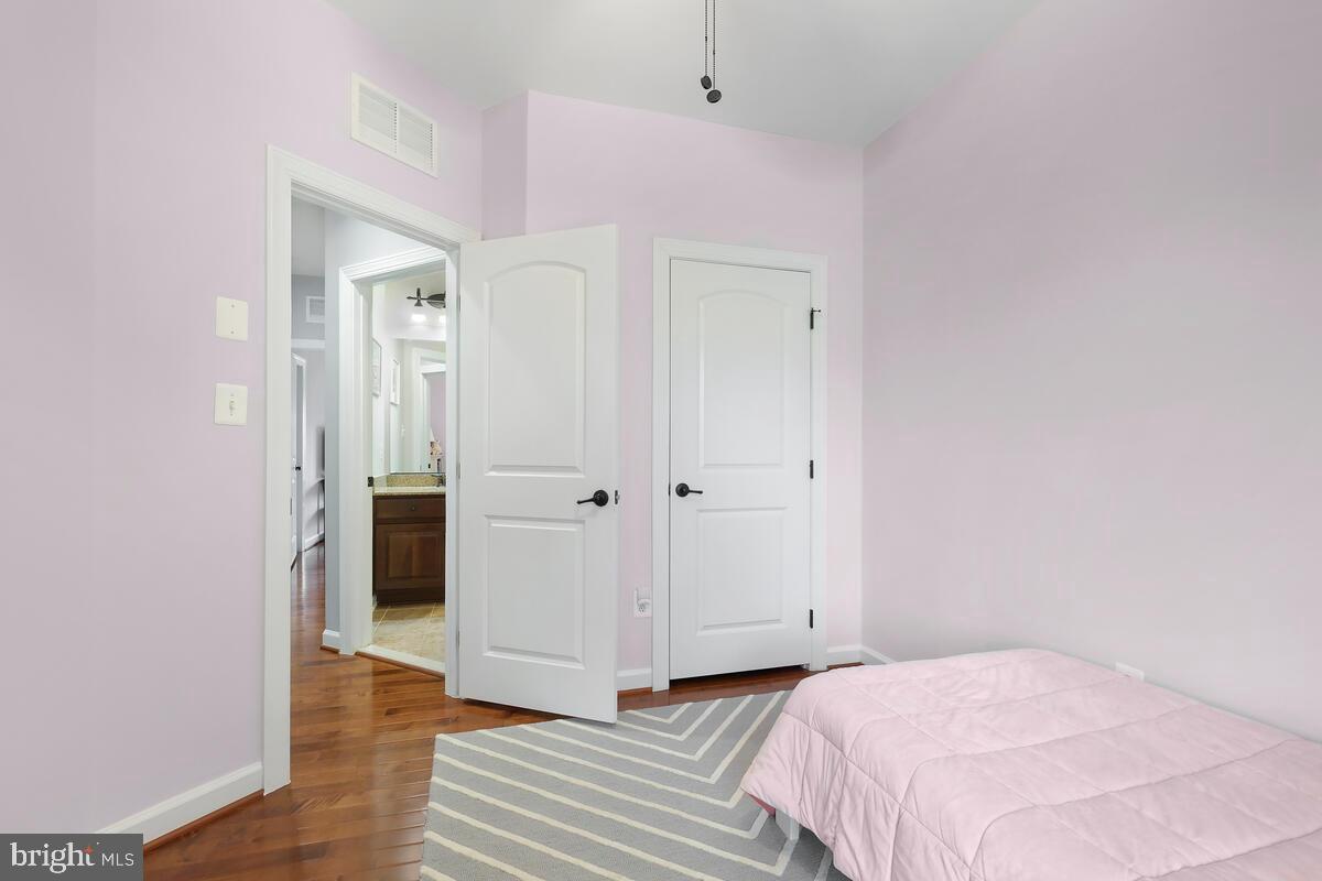 WATKINS MILL TOWN CENTER - Residential