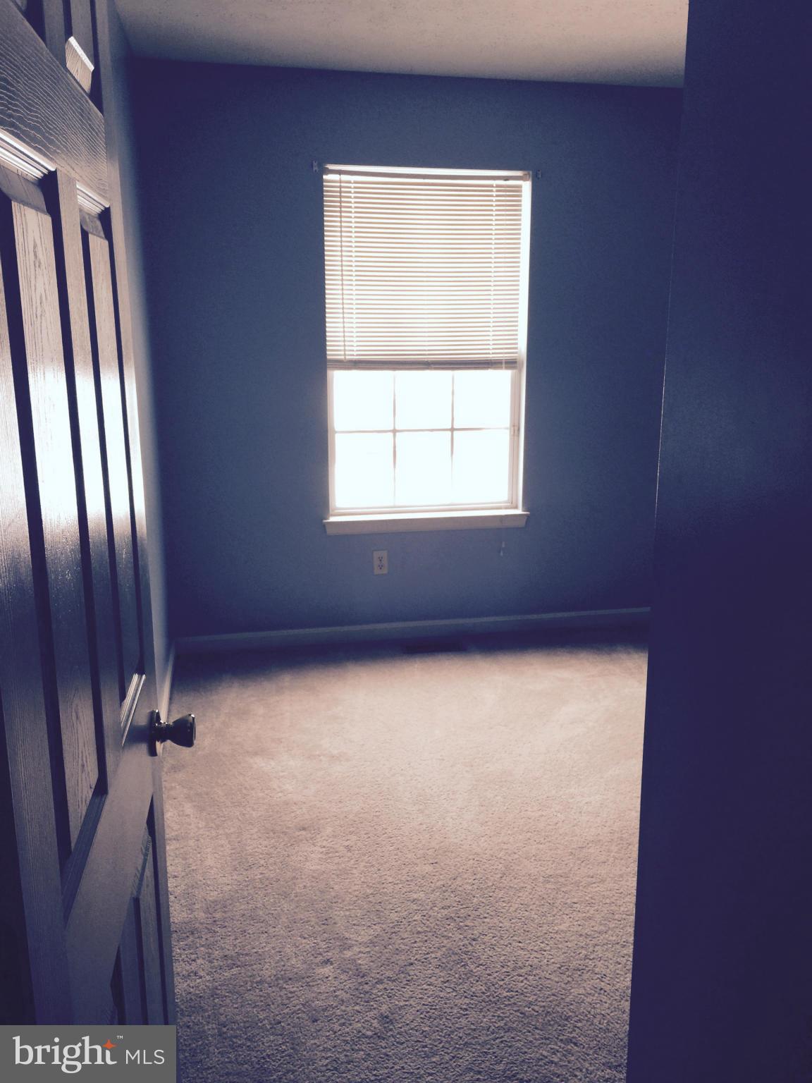 WOODLAND MANOR - Residential Lease