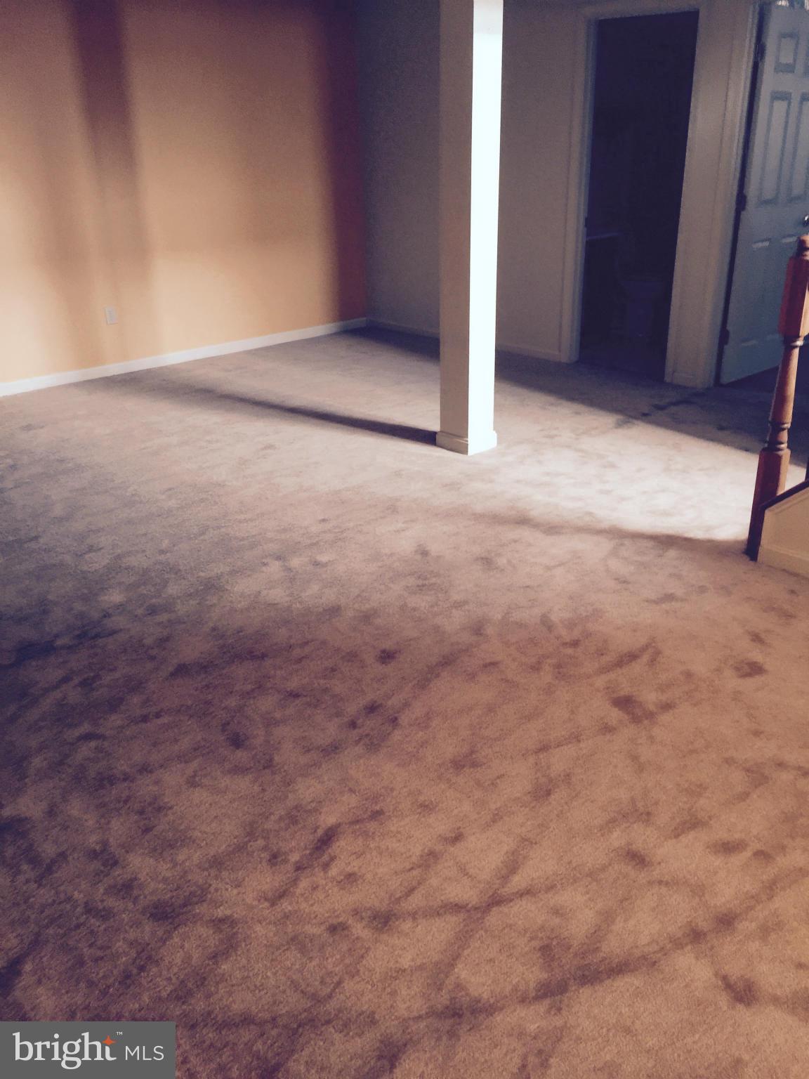 WOODLAND MANOR - Residential Lease