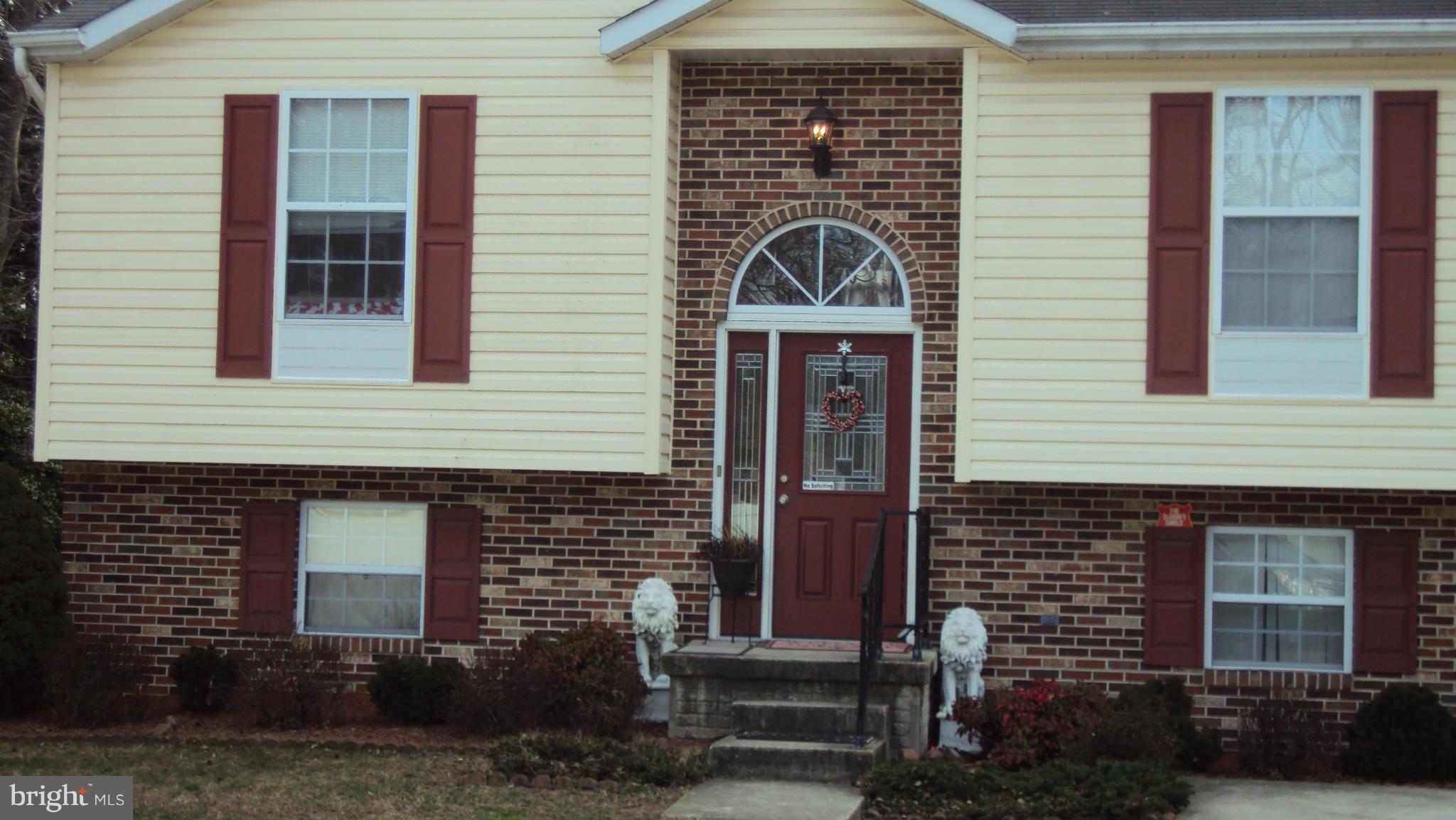 WOODLAND MANOR - Residential Lease