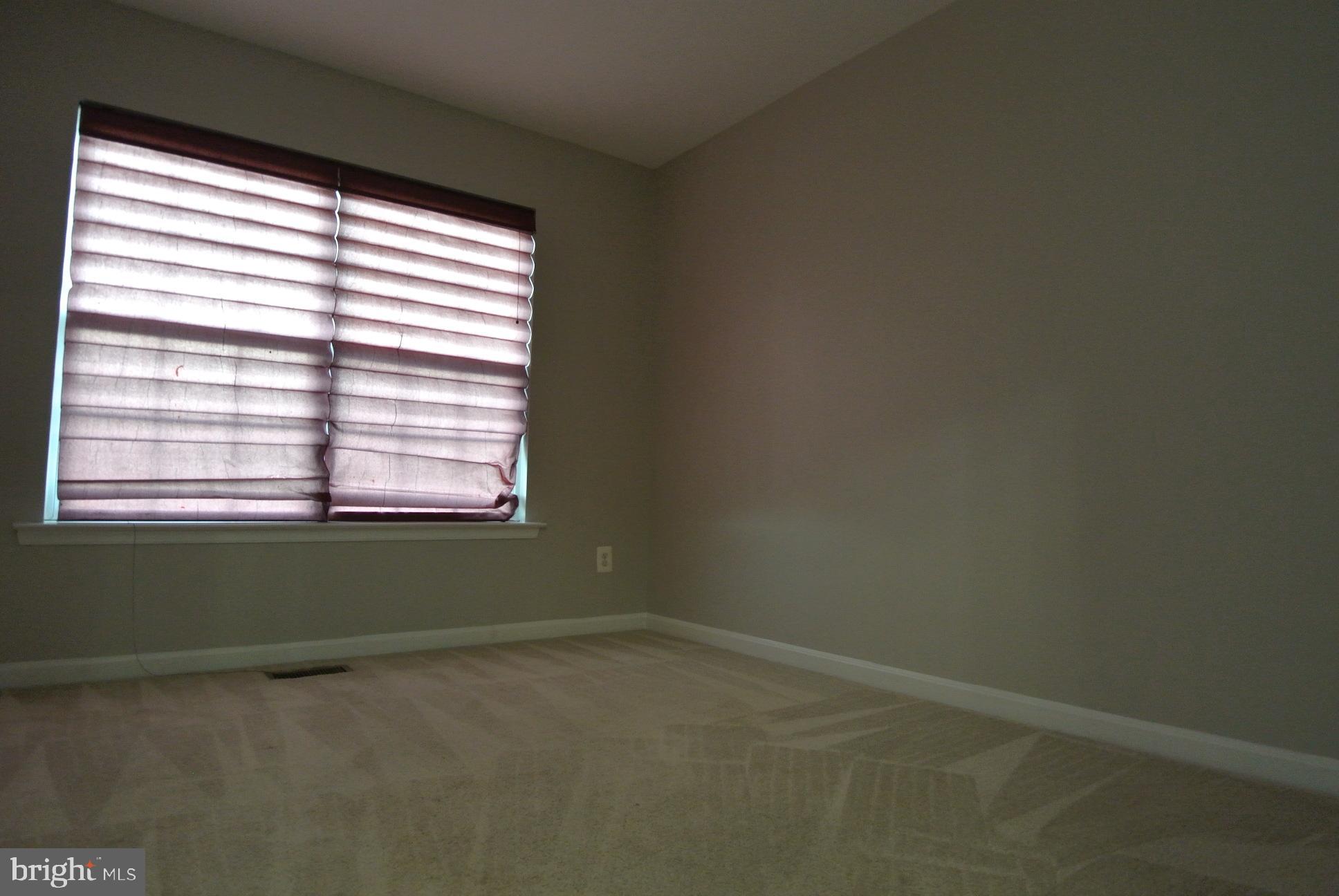 ASHBY PLACE II - Residential Lease