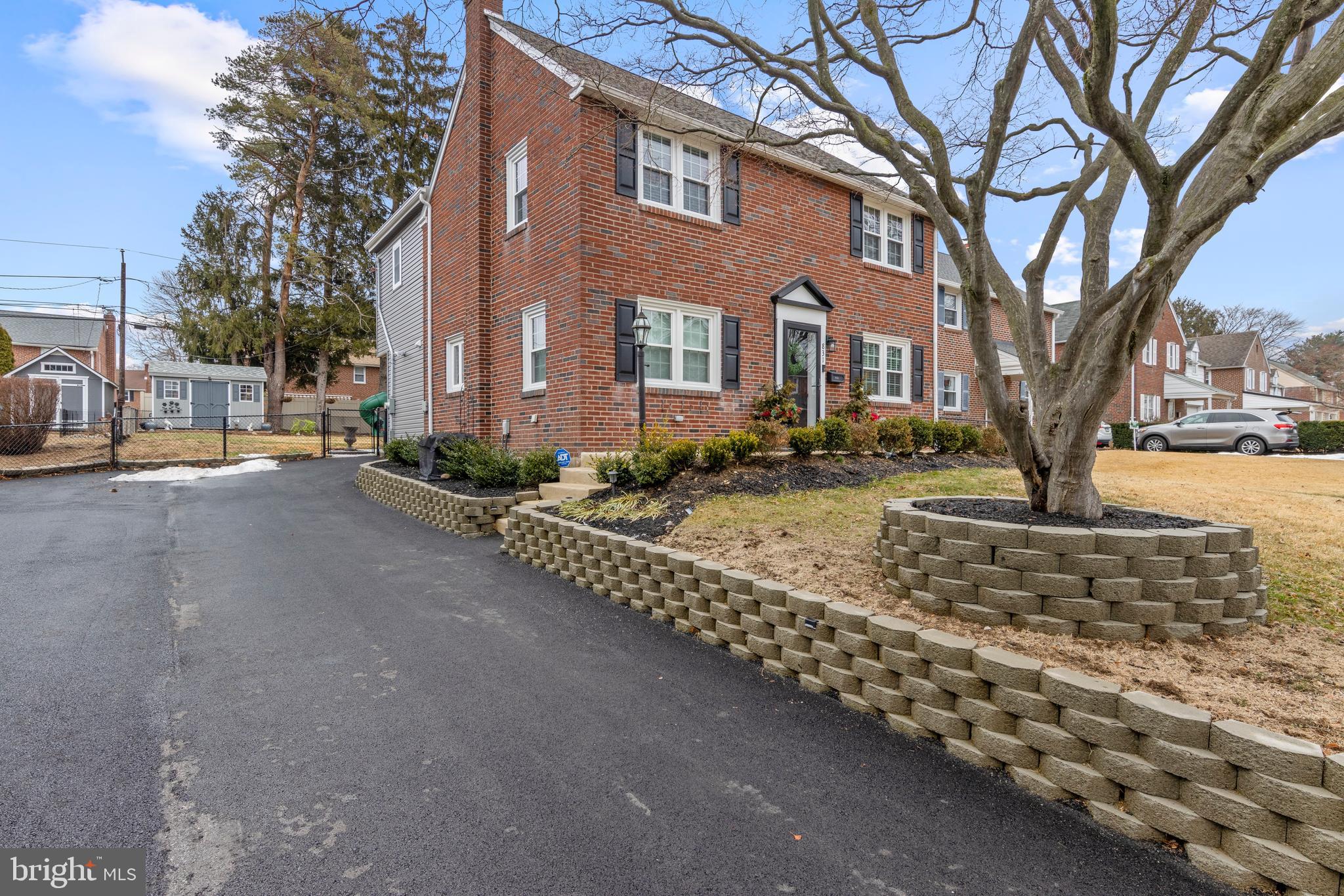 PILGRIM GDNS - Residential