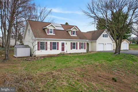289 BUTTONWOOD DR ELIZABETHTOWN PA 17022