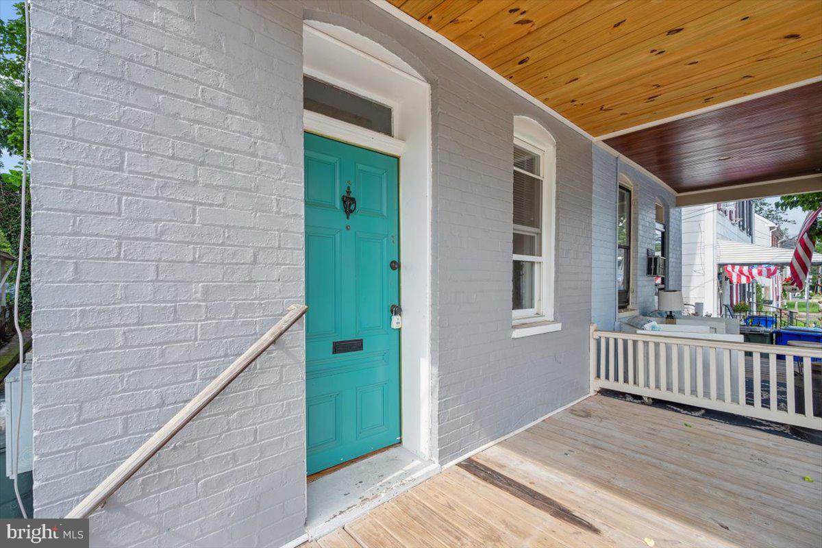 346 MADISON STREET