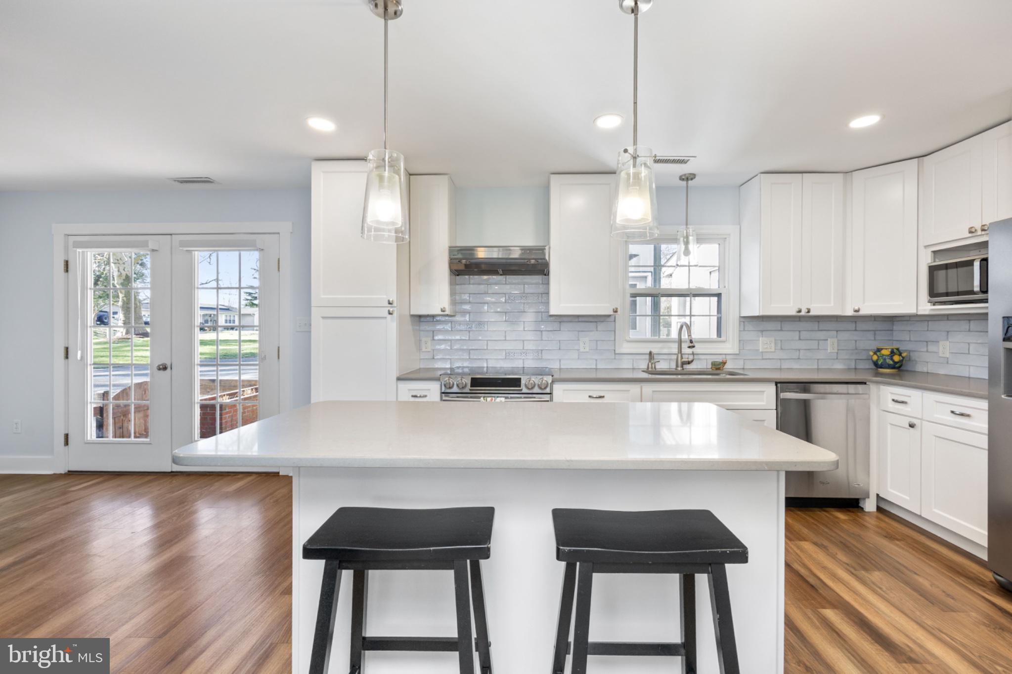 FRANKLIN KNOLL - Residential