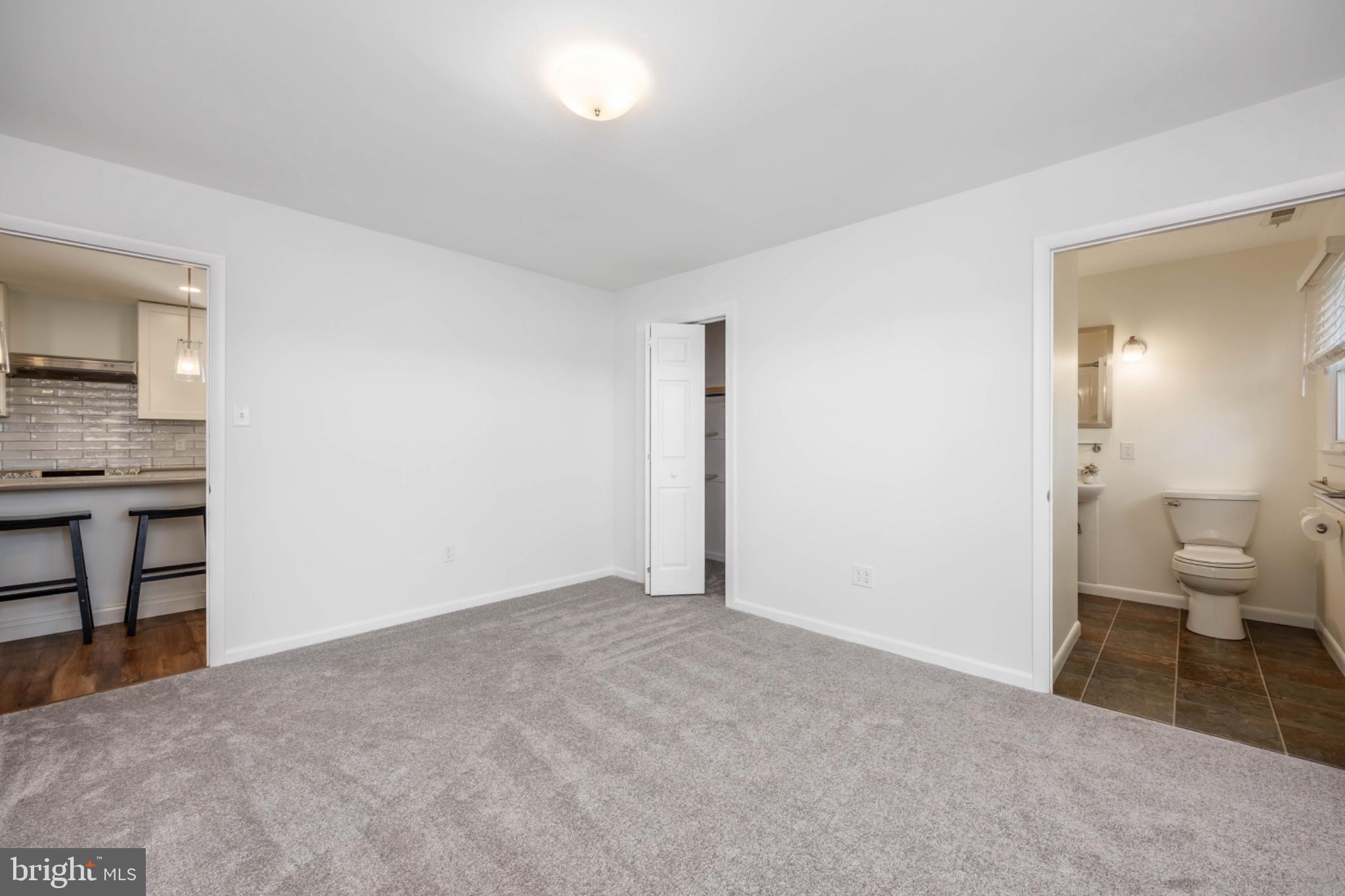 FRANKLIN KNOLL - Residential