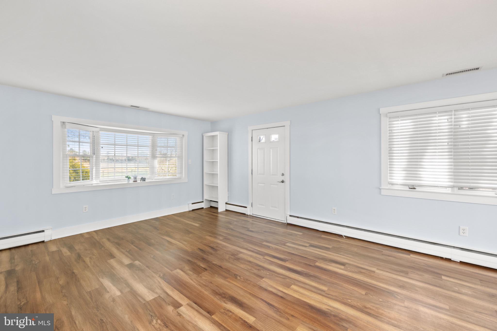 FRANKLIN KNOLL - Residential