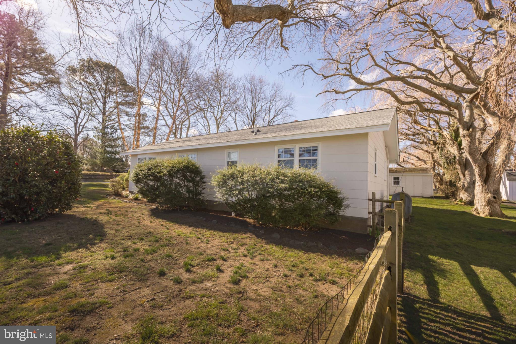 FRANKLIN KNOLL - Residential