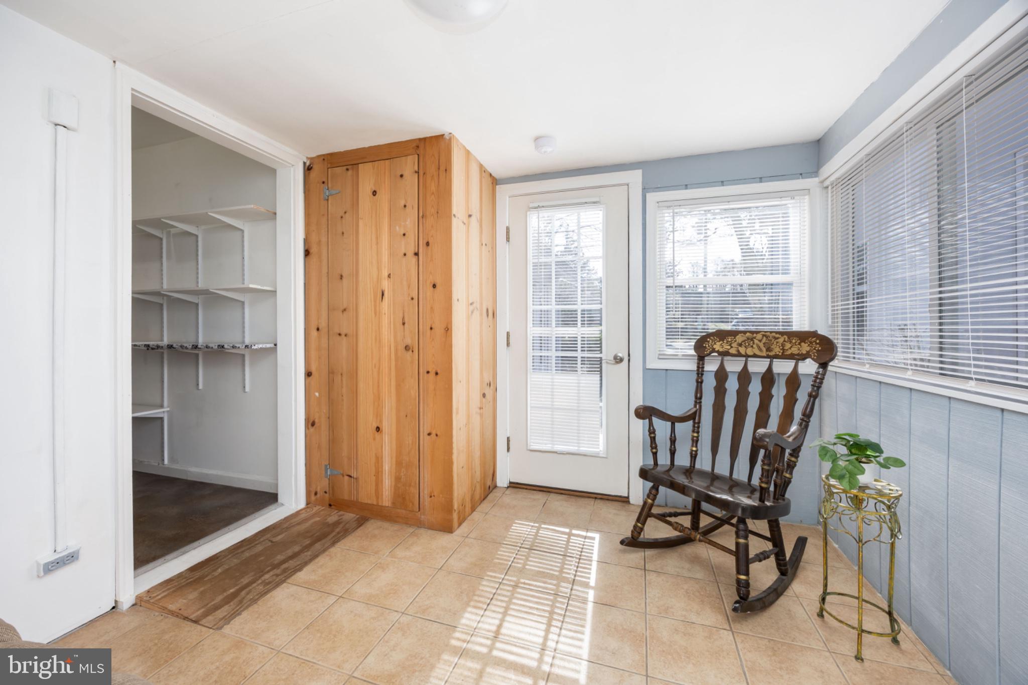 FRANKLIN KNOLL - Residential