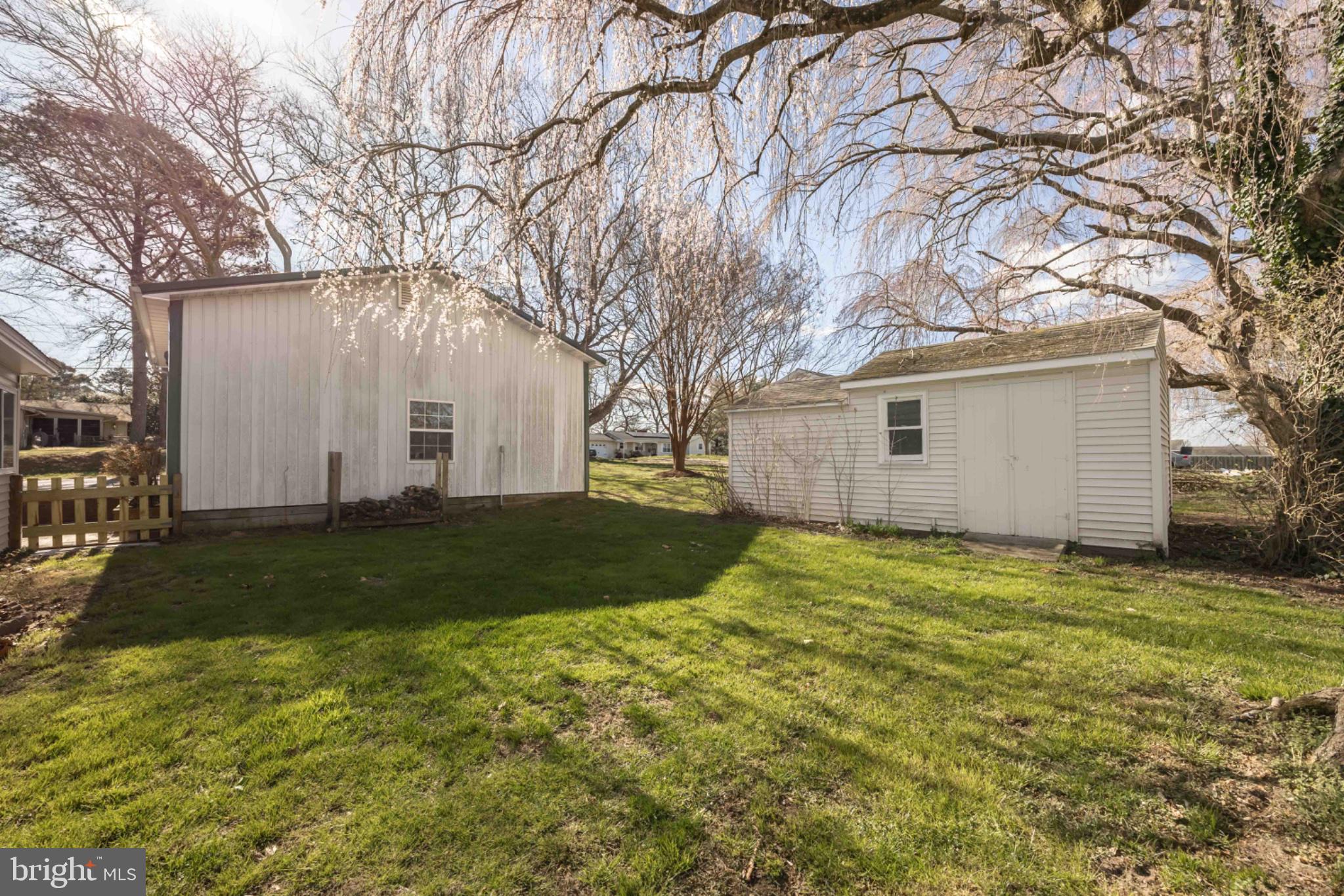 FRANKLIN KNOLL - Residential