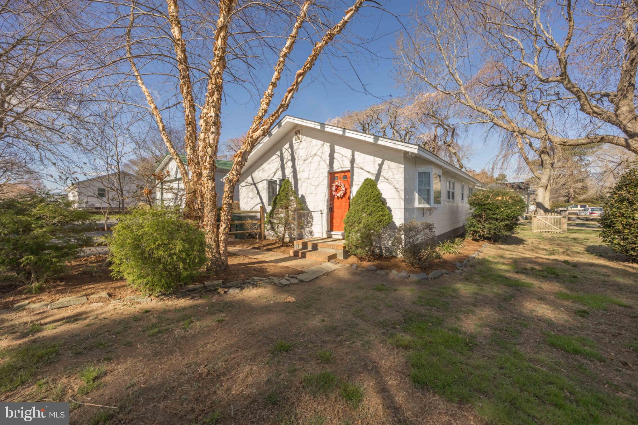 FRANKLIN KNOLL - Residential