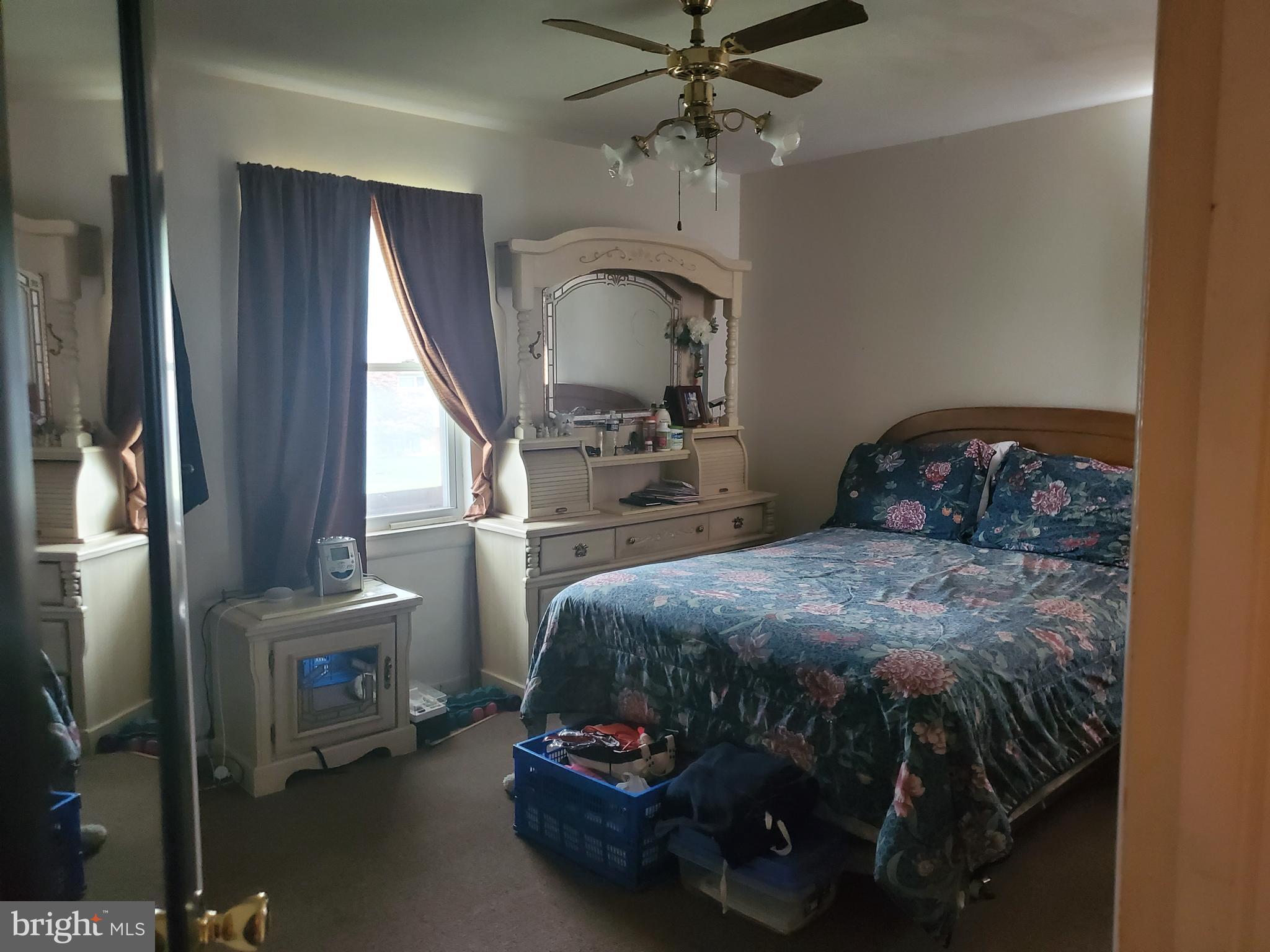 DRESDEN GREEN - Residential