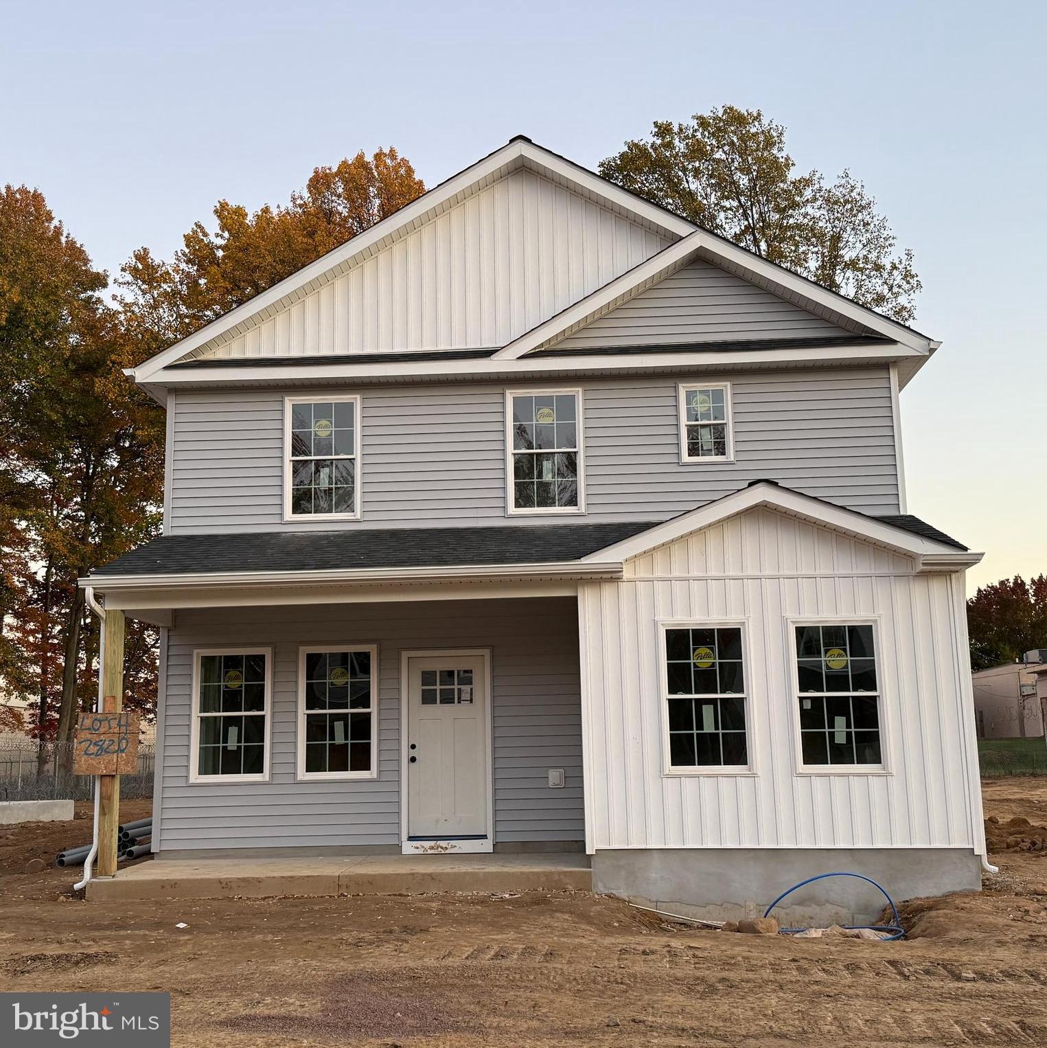 LEVITTOWN - Residential