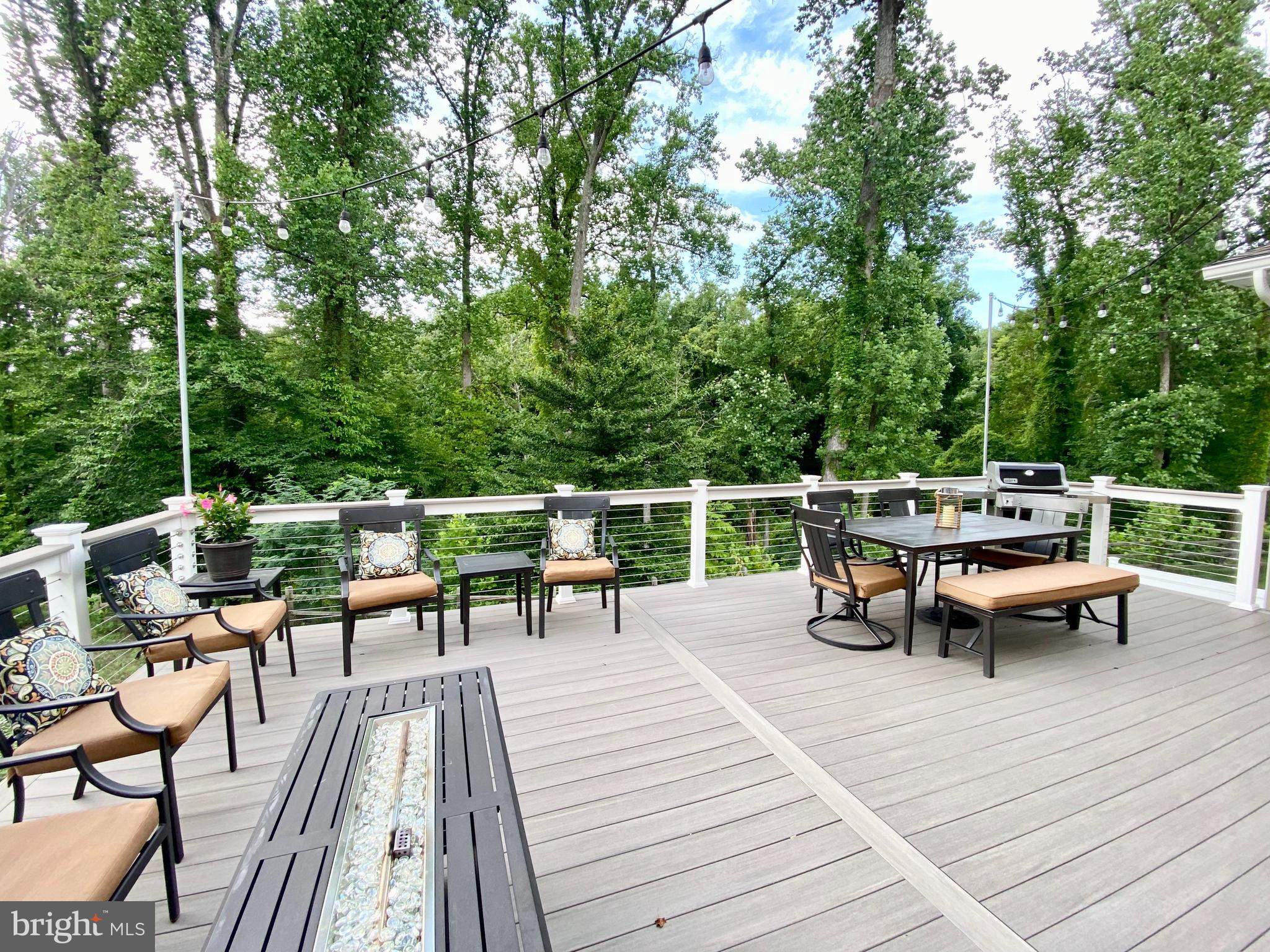 ARNOLD OVERLOOK - Residential