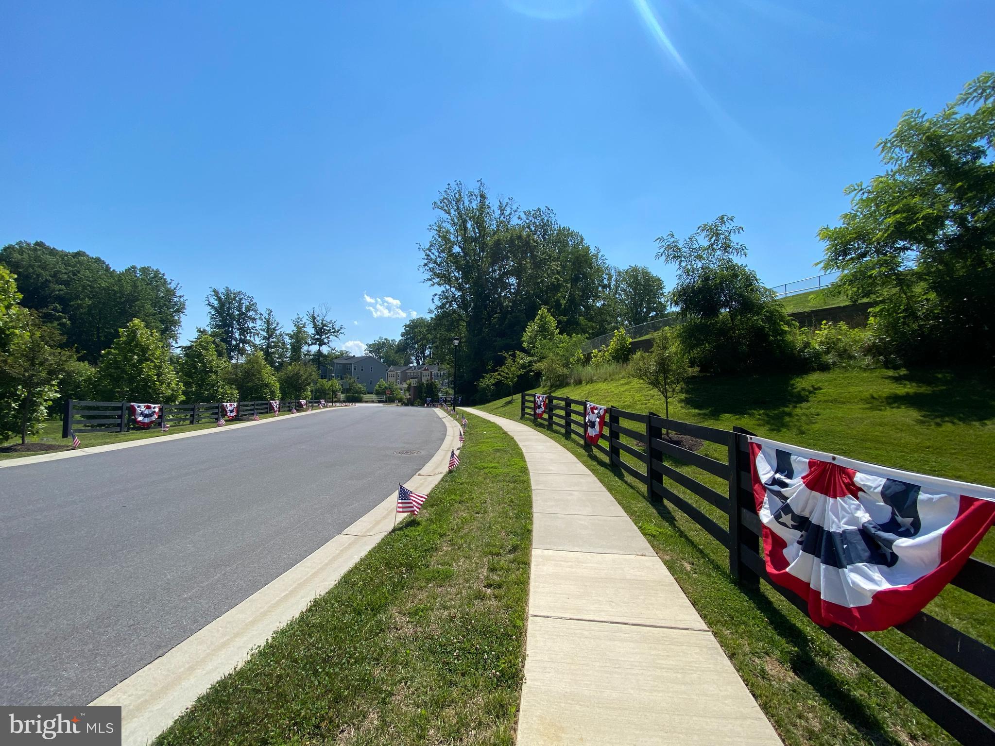 ARNOLD OVERLOOK - Residential