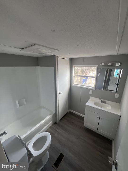 WESTWOOD - Residential